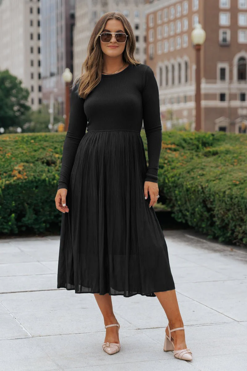 Black Contrast Pleated Midi Dress - Image 3