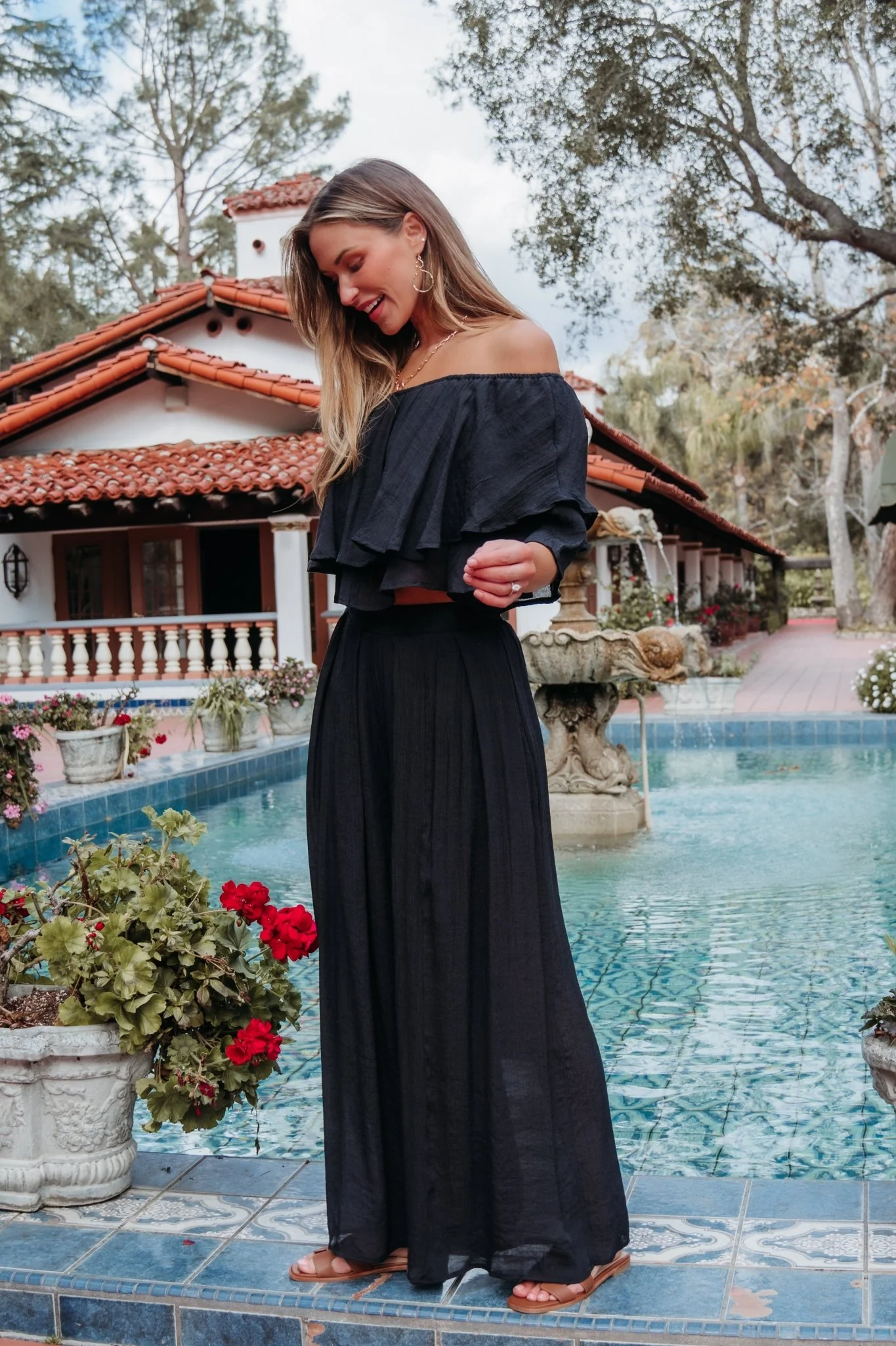 Black Off The Shoulder Top And Pants Set - Image 6