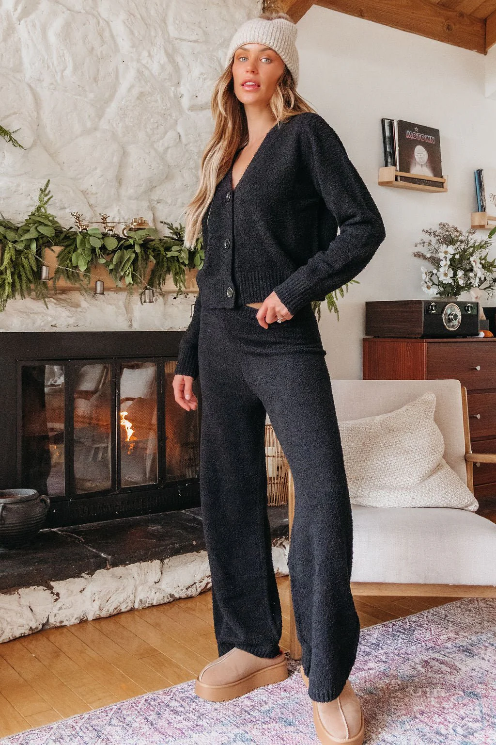 Black Sherpa Lounge Set - FINAL SALE - Image 6