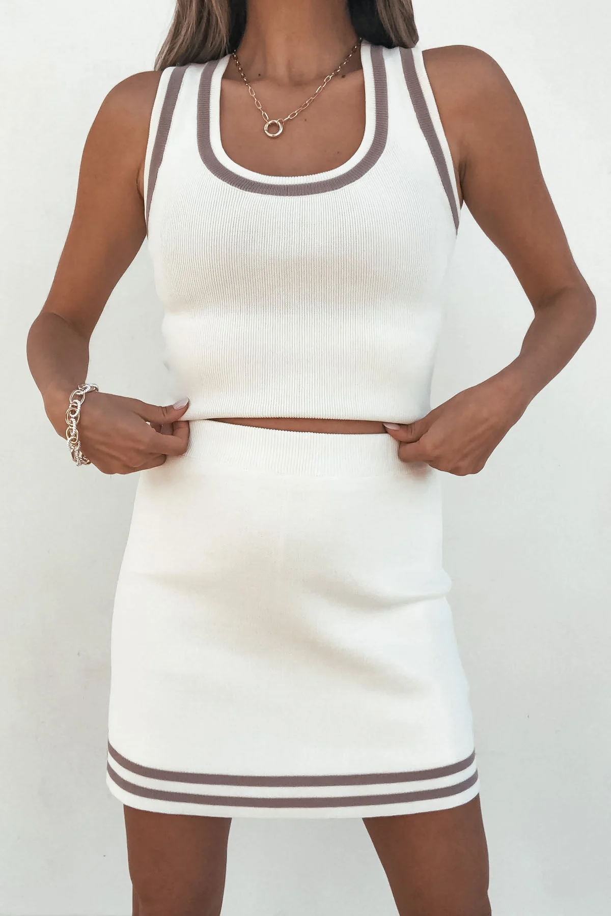Cream Contrast Trim Tank Top - Image 3