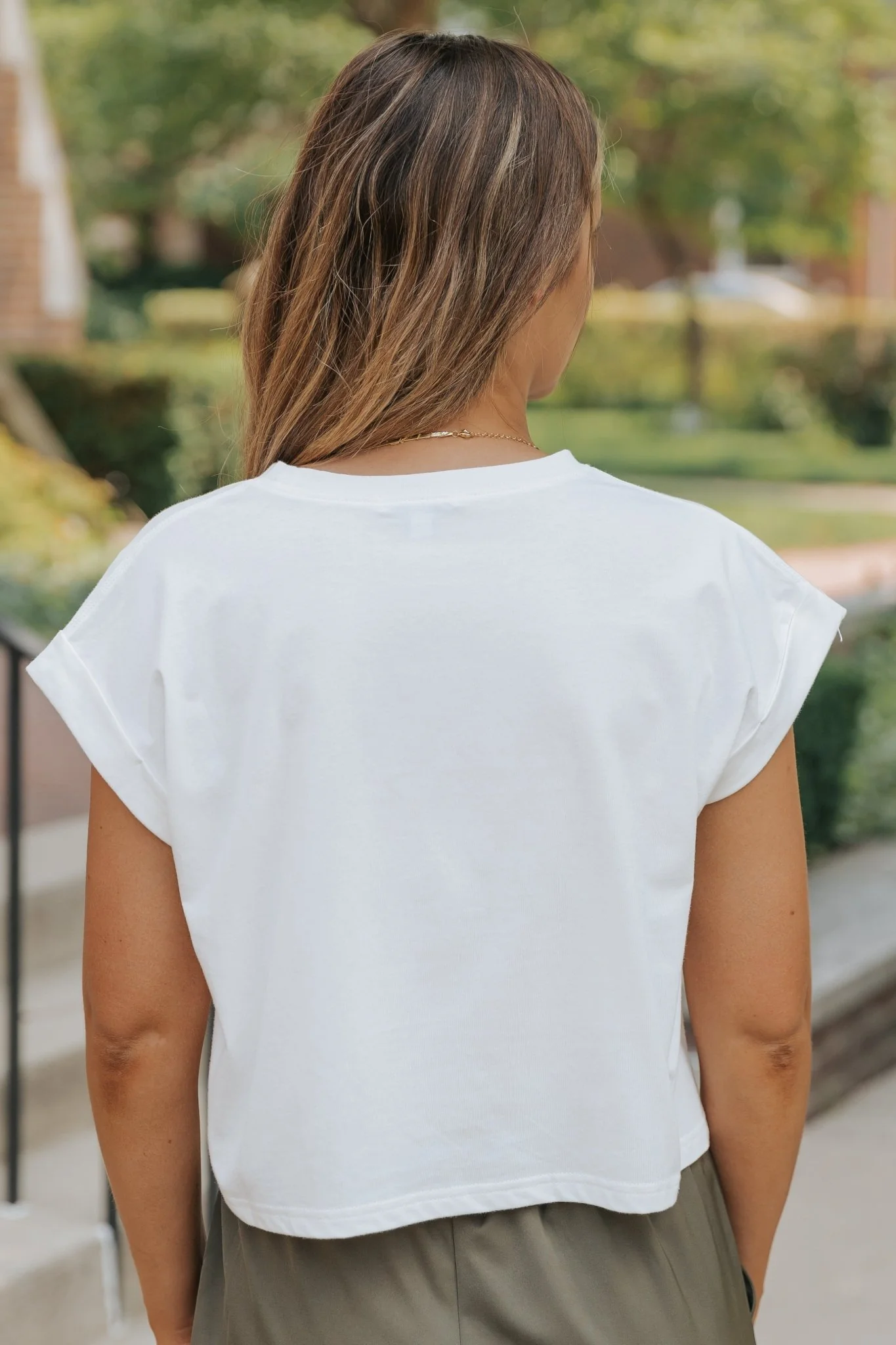 Editor's Choice White Cotton Cuff Sleeve Top - Image 5