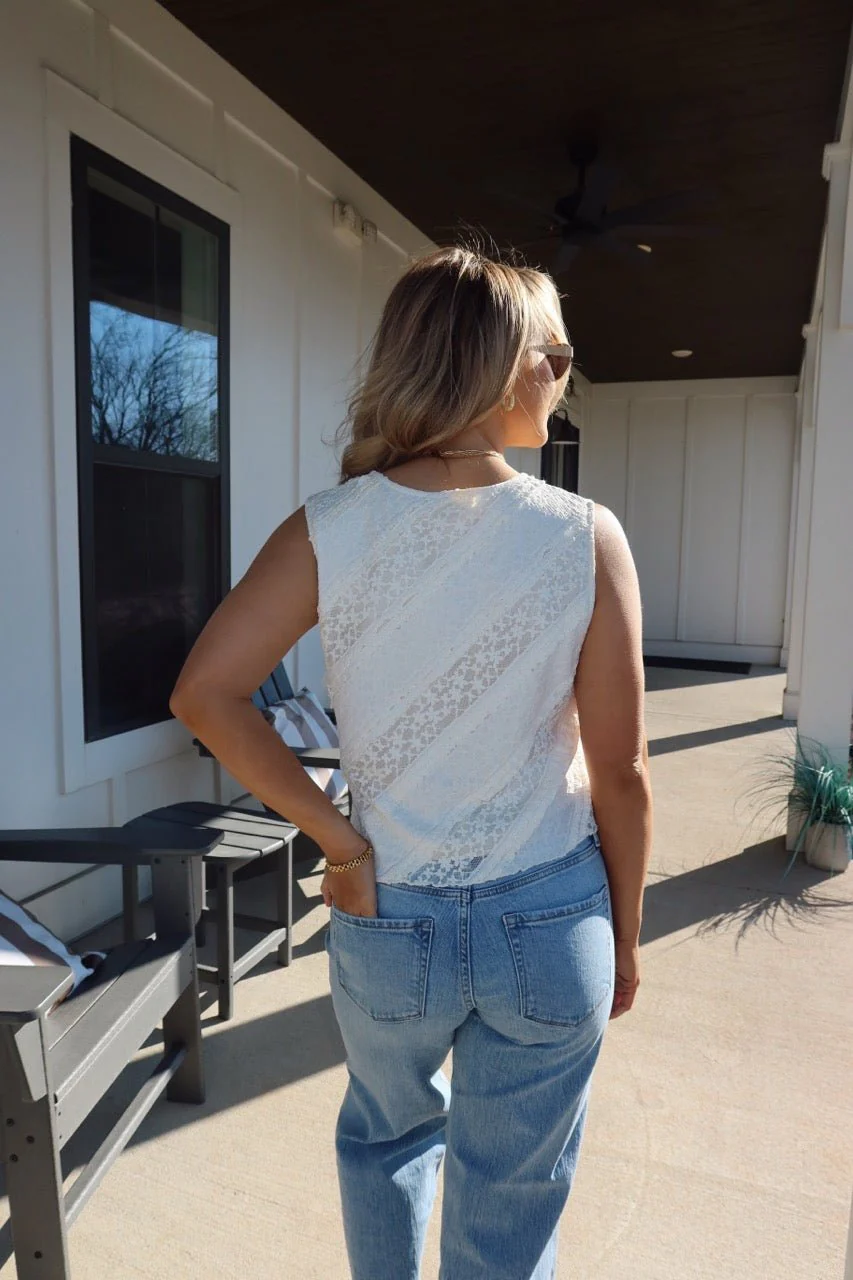 Mika Ivory Ruffled Lace Top - Image 8