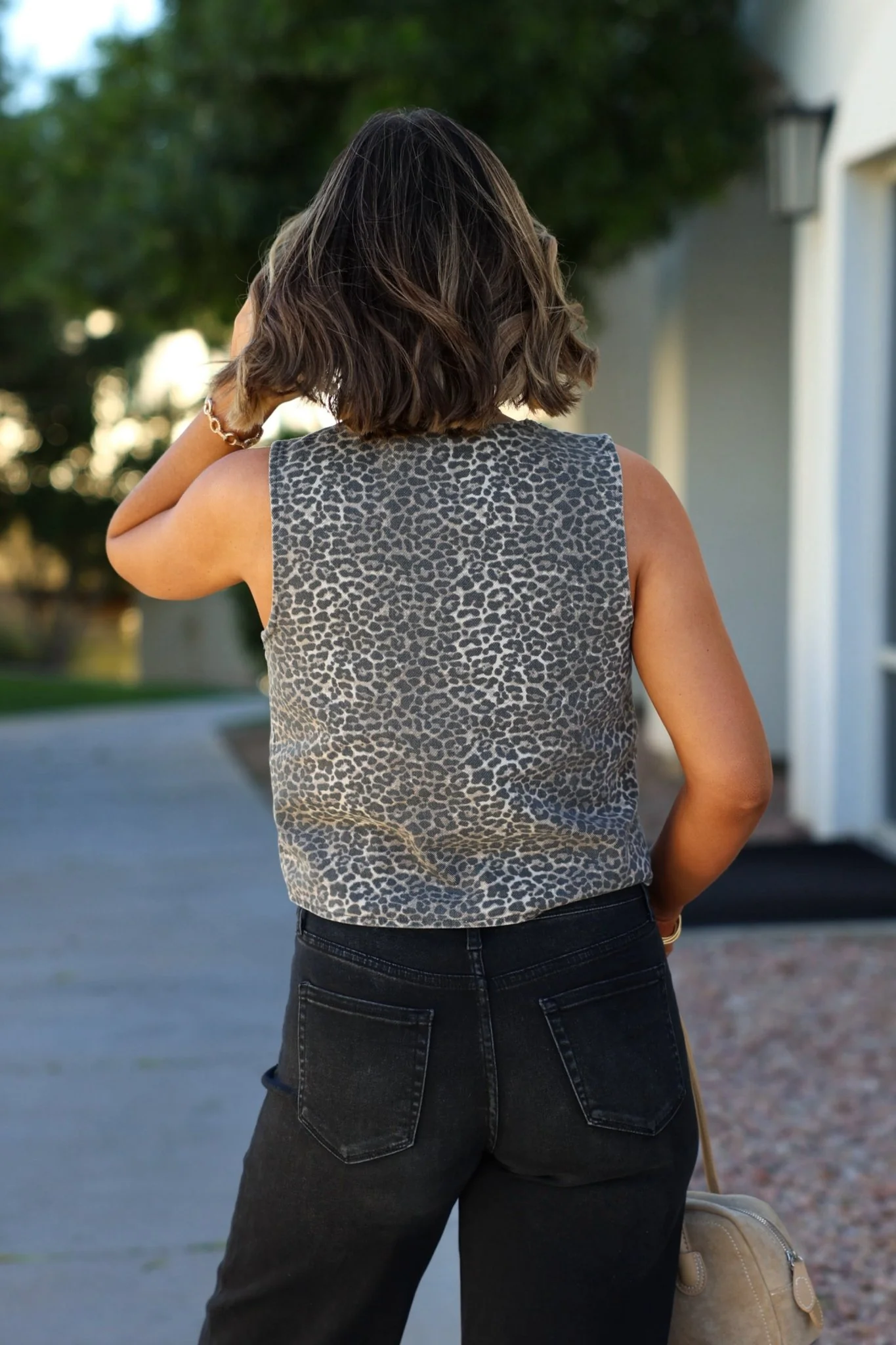 Tan Leopard Button Up Vest - Image 5