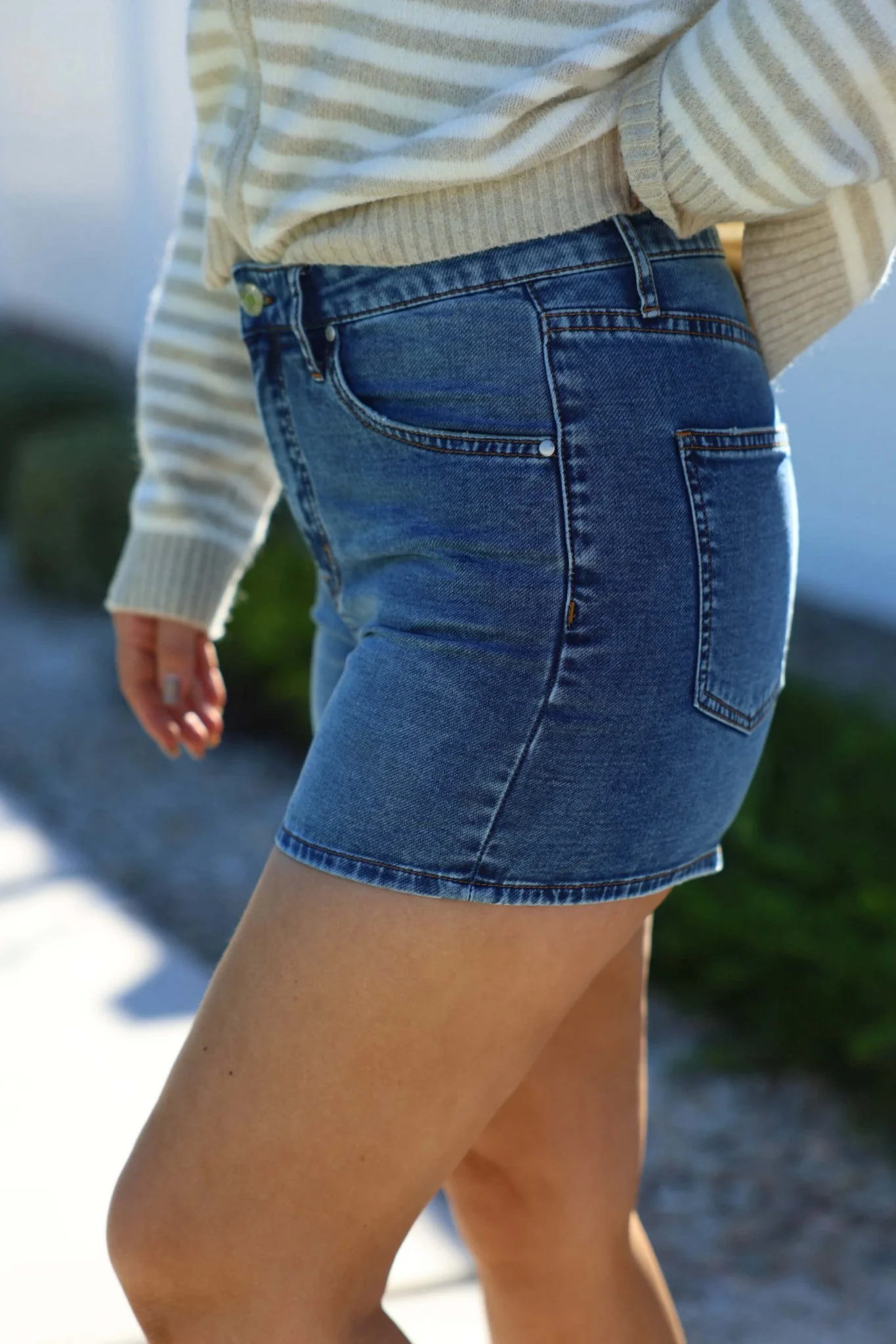 Thread and Supply Medium Wash Rowan Mid Rise Shorts - Image 8